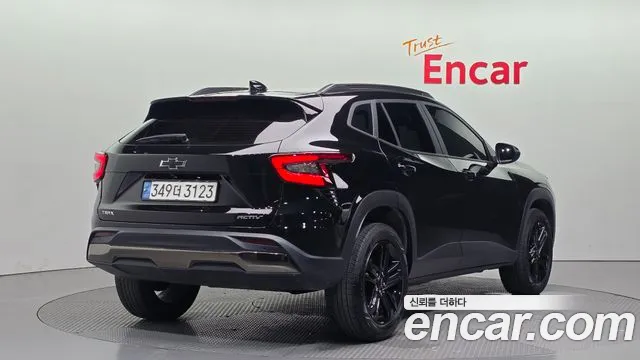 Chevrolet Tracker 2023 thumb 4