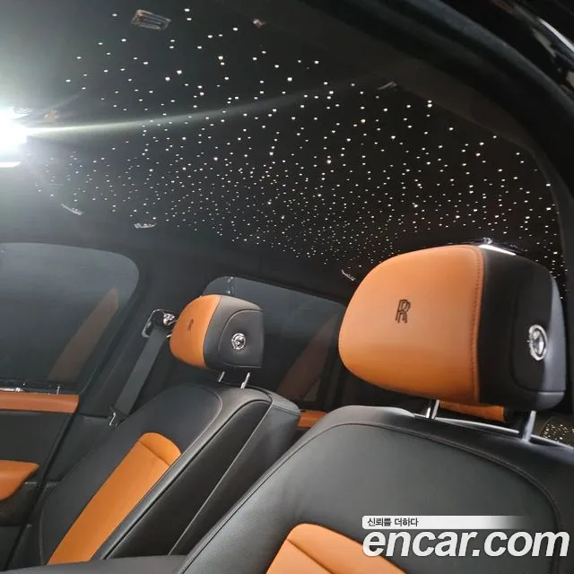 Rolls-Royce Cullinan 2024 thumb 2
