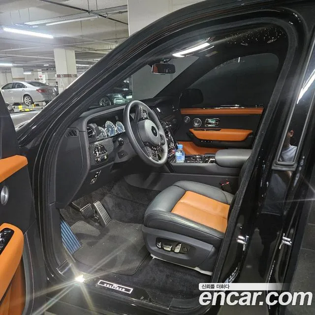 Rolls-Royce Cullinan 2024 thumb 3