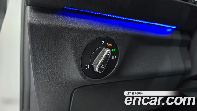 Volkswagen Jetta 2023 thumb 11