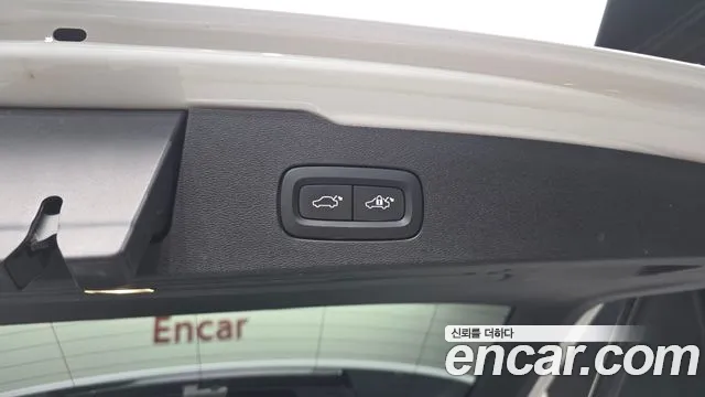 Volvo V60 2019 thumb 7