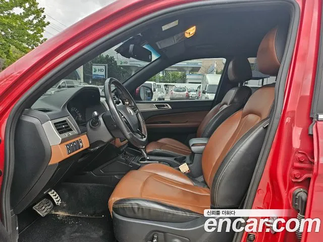 KG_Mobility_Ssangyong Rexton 2019 thumb 3