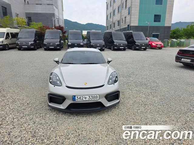 Porsche Cayman 2022 thumb 2
