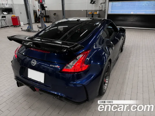 Nissan 370Z 2009 thumb 4