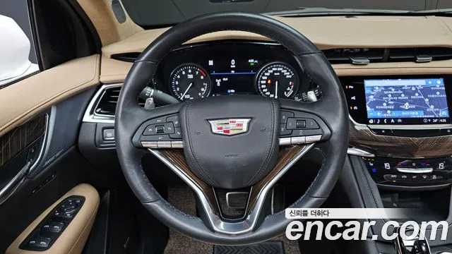 Cadillac XT6 2023 thumb 4
