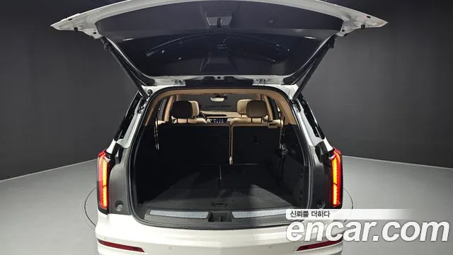 Cadillac XT6 2023 thumb 6
