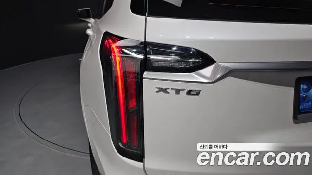 Cadillac XT6 2023 thumb 10