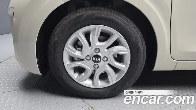 Kia Morning 2019 thumb 10