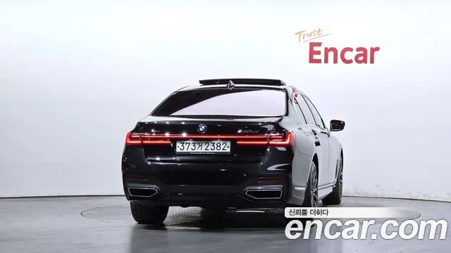 BMW 7 серии 2020 thumb 6