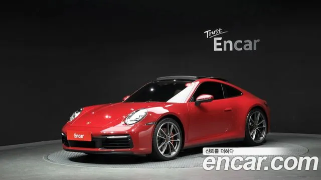 Porsche 911 2020 thumb 6