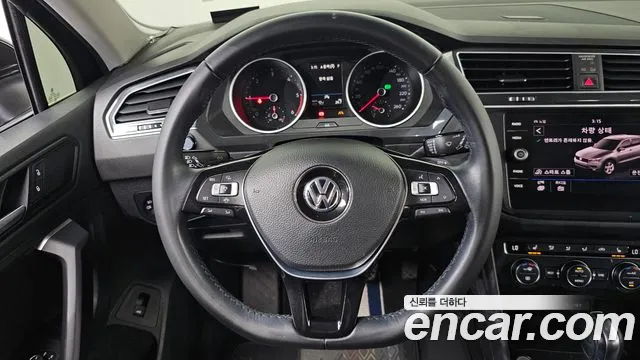 Volkswagen Tiguan 2020 thumb 8