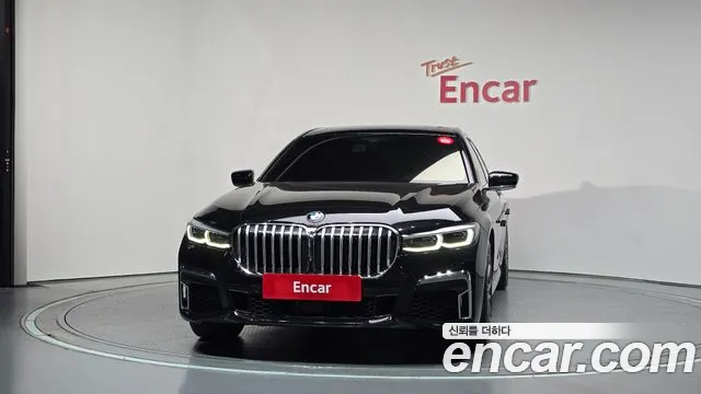 BMW 7 серии 2019 thumb 9