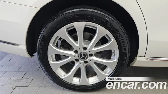Mercedes-Benz E-Класс 2019 thumb 11