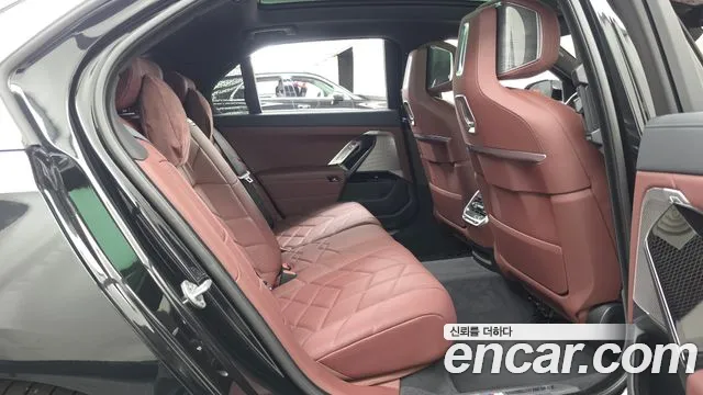 BMW 7 серии 2026 thumb 6