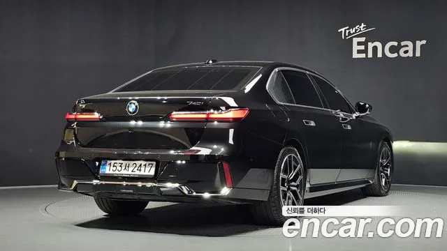 BMW 7 серии 2026 thumb 10