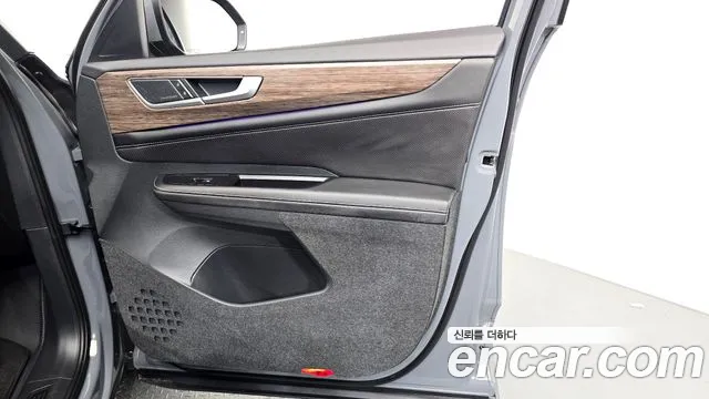 Volkswagen Atlas 2025 thumb 3