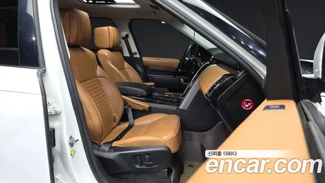 Land Rover Discovery 2019 thumb 12