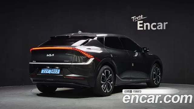 Kia EV6 2022 thumb 4
