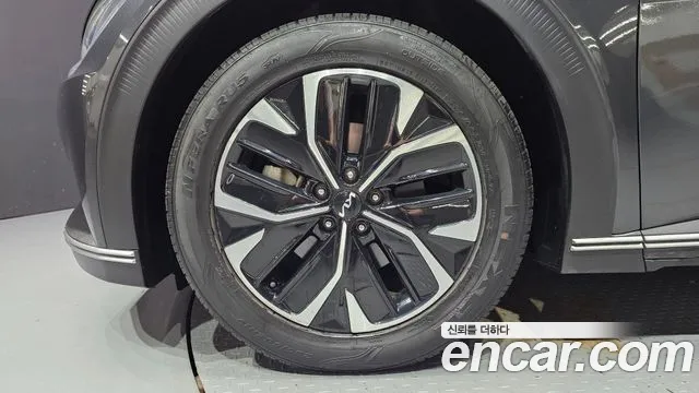 Kia EV6 2022 thumb 3
