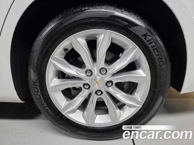 Chevrolet Malibu 2021 thumb 6