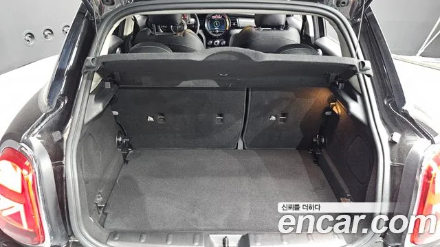 Mini Hatch 2020 thumb 11