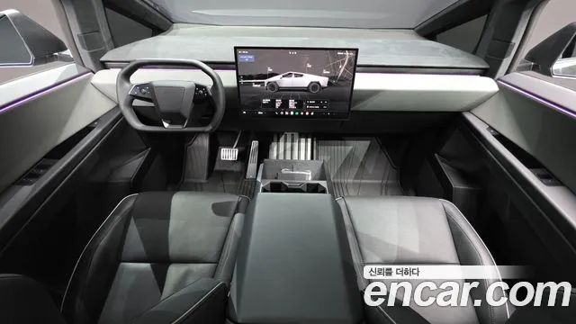 Tesla Cybertruck 2025 thumb 3