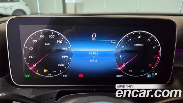 Mercedes-Benz C-Класс 2023 thumb 8