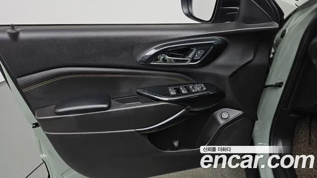 Chevrolet Tracker 2023 thumb 5