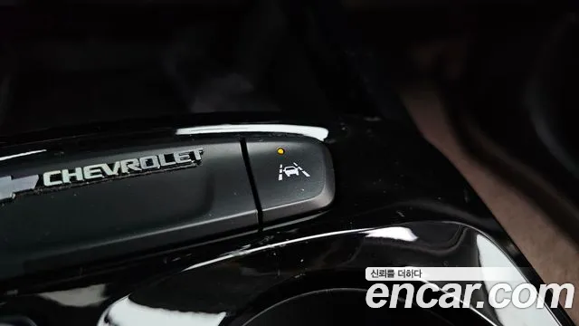 Chevrolet Tracker 2023 thumb 4