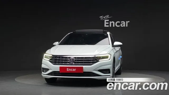 Volkswagen Jetta 2021 thumb 3