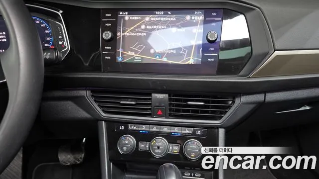 Volkswagen Jetta 2021 thumb 11