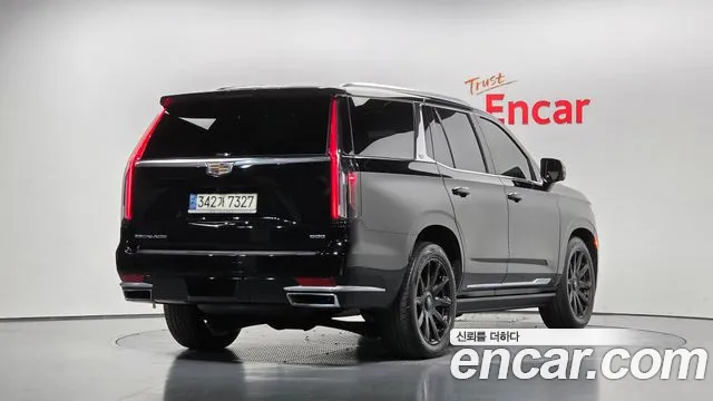 Cadillac Escalade 2022 thumb 3