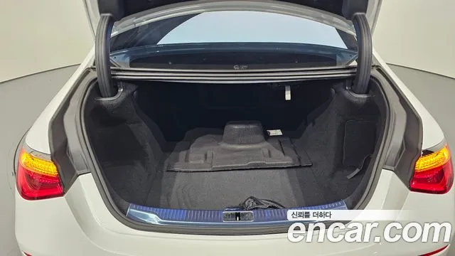 Mercedes-Benz S-Класс 2024 thumb 11