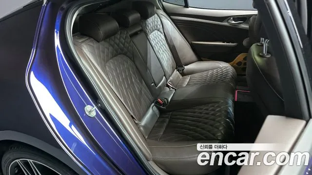 Kia Stinger 2020 thumb 2