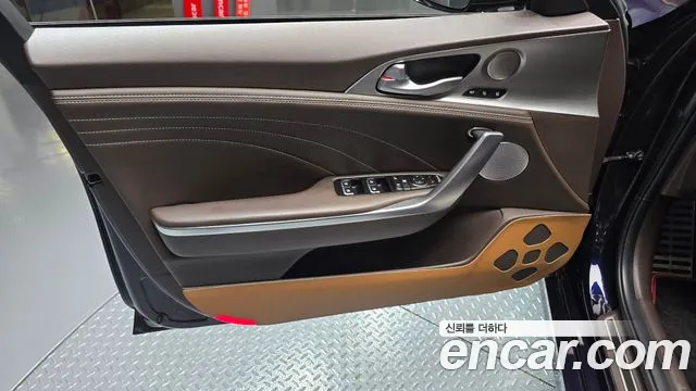Kia Stinger 2020 thumb 9