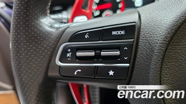 Kia Stinger 2020 thumb 6