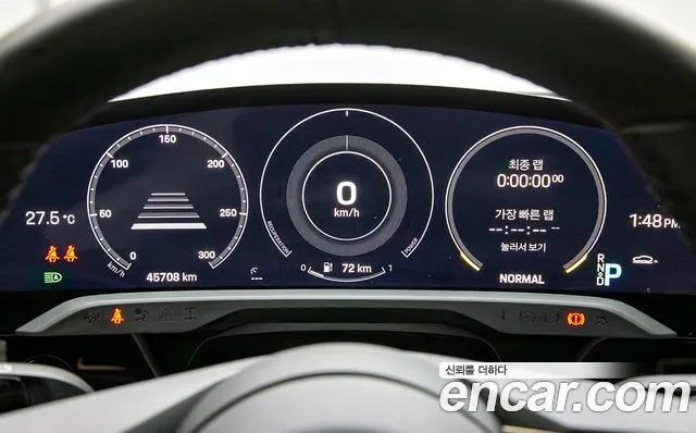 Porsche Taycan 2021 thumb 6