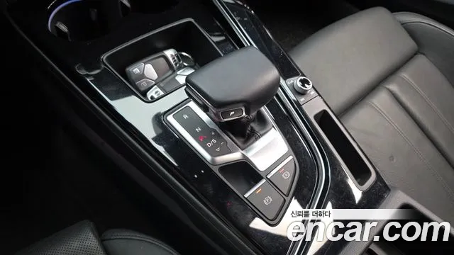 Audi A5 2021 thumb 11