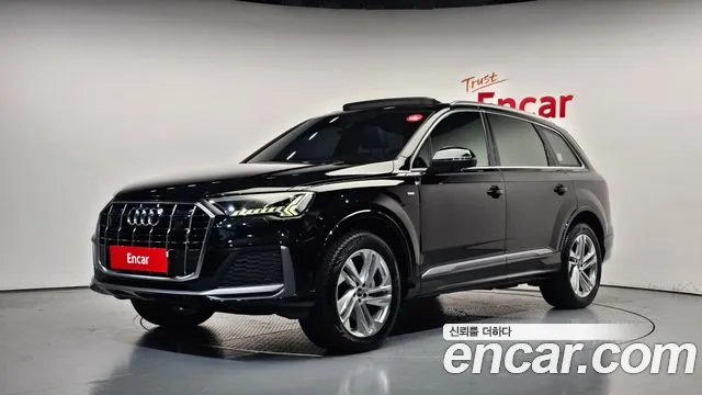 Audi Q7 2022 thumb 4