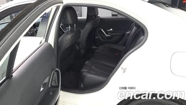 Mercedes-Benz A-Класс 2021 thumb 9