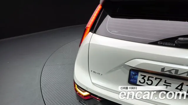 Kia Niro 2025 thumb 4