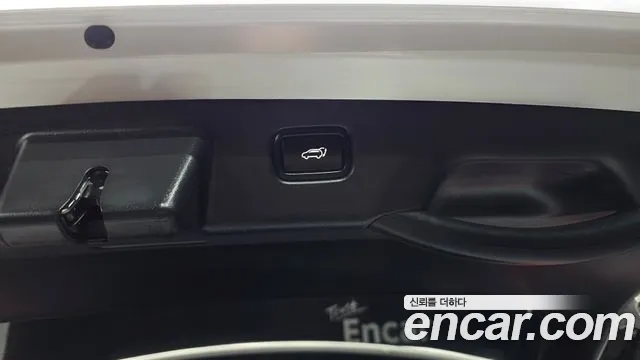 Kia Niro 2025 thumb 10