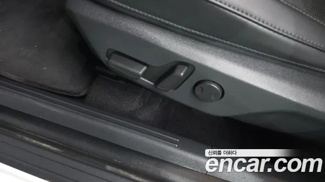 Kia Niro 2025 thumb 2