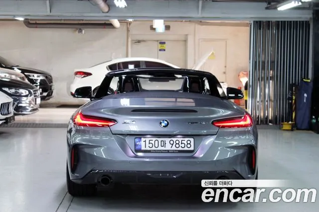 BMW Z4 2023 thumb 5
