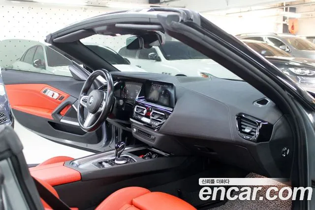 BMW Z4 2023 thumb 10
