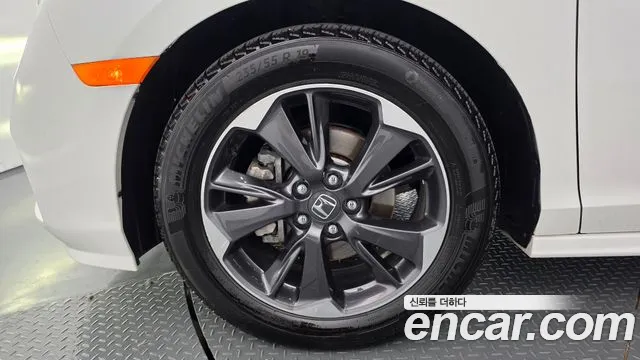 Honda Odyssey 2021 thumb 4