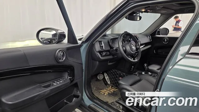 Mini Countryman 2021 thumb 11