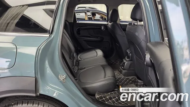 Mini Countryman 2021 thumb 12