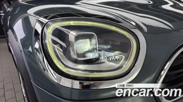 Mini Countryman 2021 thumb 6