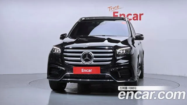 Mercedes-Benz GLS 2023 thumb 12